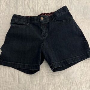 Lee Jean Medium Wash Mid Rise Denim Bermuda Shorts Size 10 w.back patch pockets